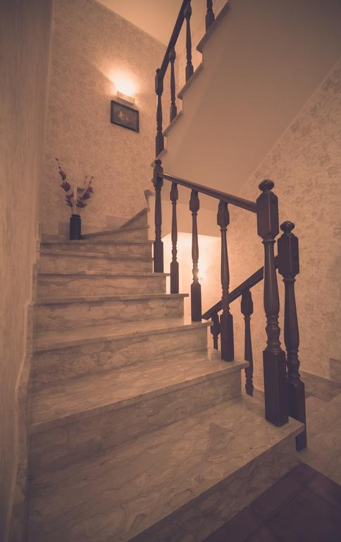 Cassiodoro Rooms Affittacamere 卡坦扎罗 外观 照片